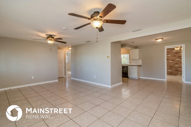 Photo - 3824 Moog Rd