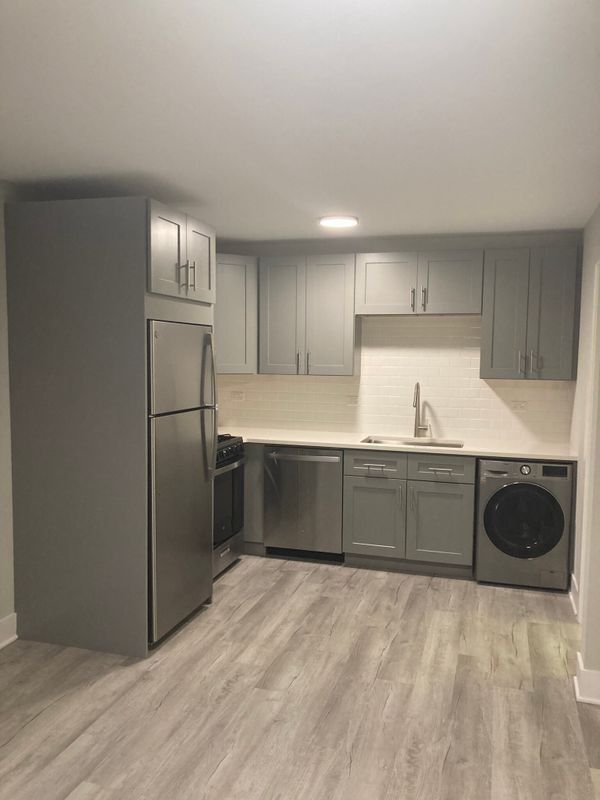 373 Hazel Ave Unit D1