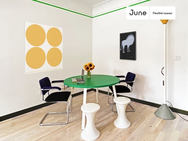 Photo - Spacious ROOM at The Maison Jefferson Unidad 4