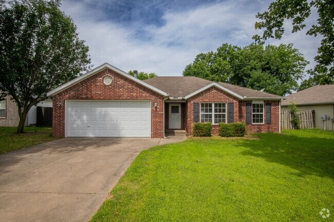 Building Photo - ***902 Sandrock Road*** Rental