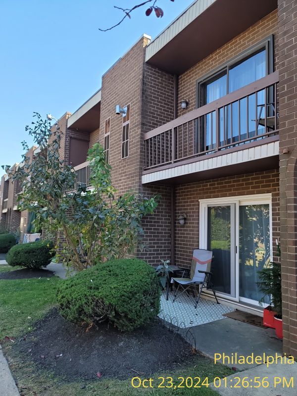 Building Photo - 9926 Haldeman Ave Rental