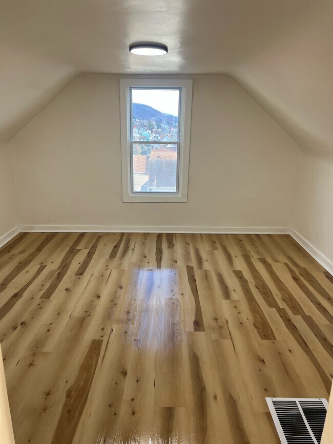 Photo - Christy Park