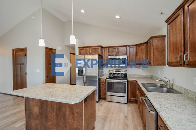 3900 Homerun Ave