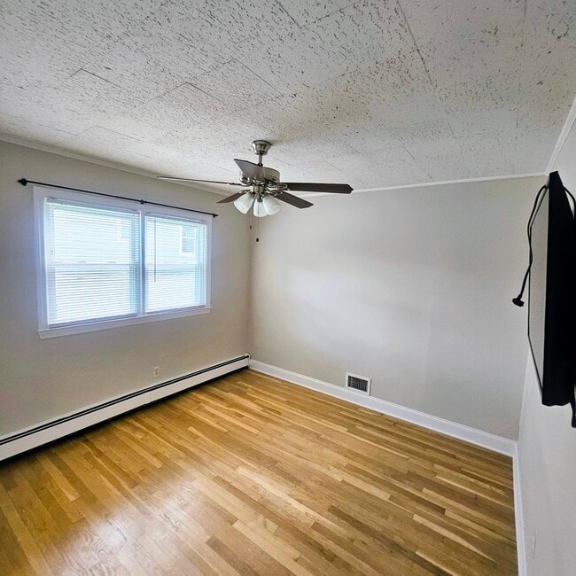 153 Webster Ave Unit 1 front