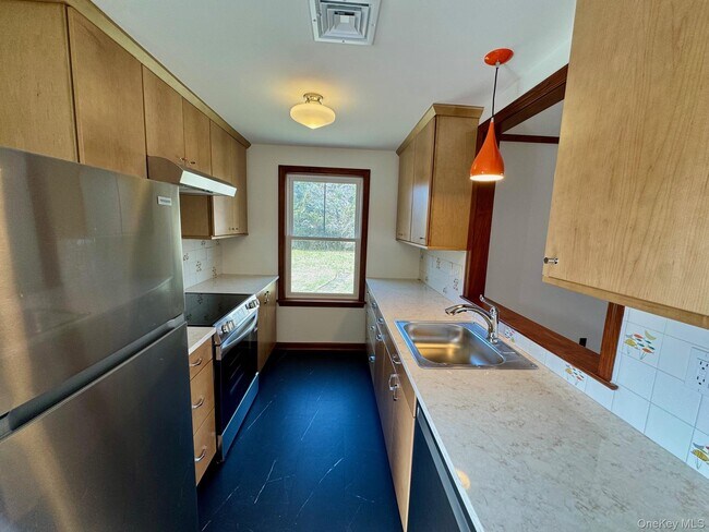 Photo - 34 Union Ave