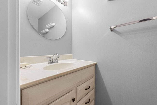 Photo - 9071 Loreleigh Way