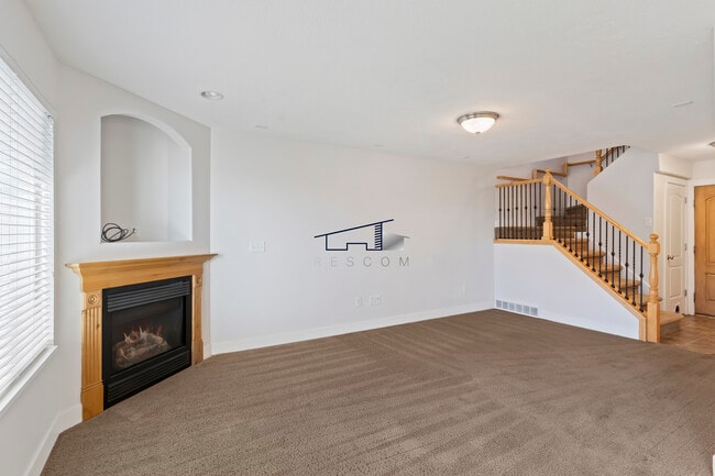 Photo - 1613 N 450 E