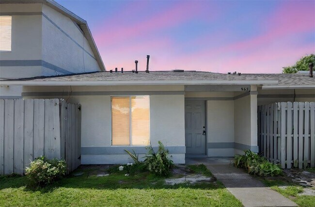Building Photo - 963 Butterfly Blvd Rental