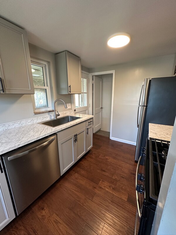 Photo - 5136 Fieldcrest Dr