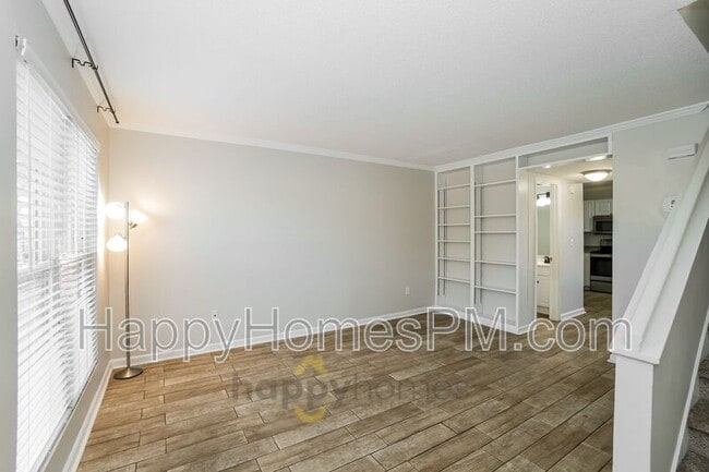 Photo - 1721 Boone Hall Dr