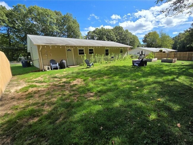 Photo - 272 Signal Rock Dr