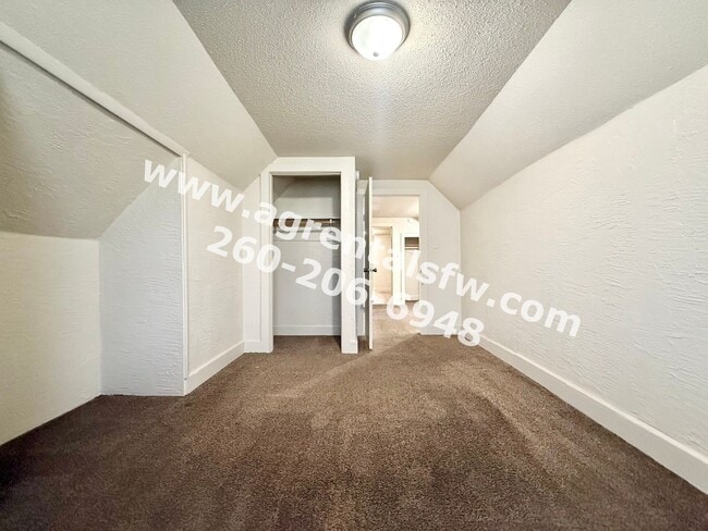 Photo - 2828 Raymond St Unit #3
