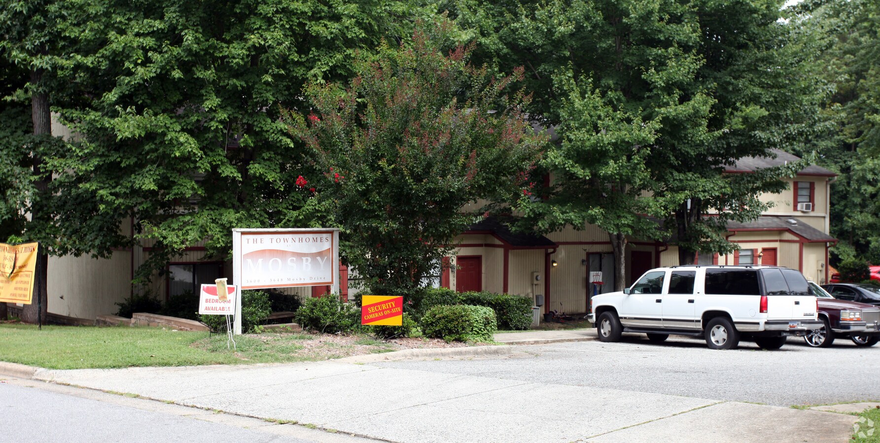 Mosby Townhomes - Mosby Townhomes