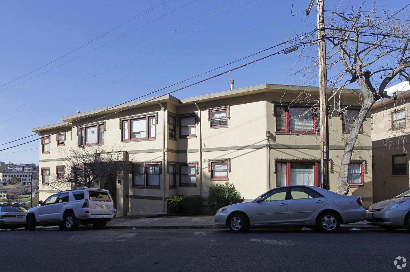 Photo - 607 Beacon St Apartments