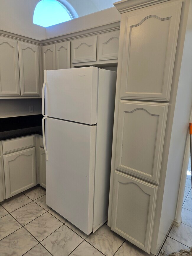 Photo - 630 S Dfw Dr Unit 2