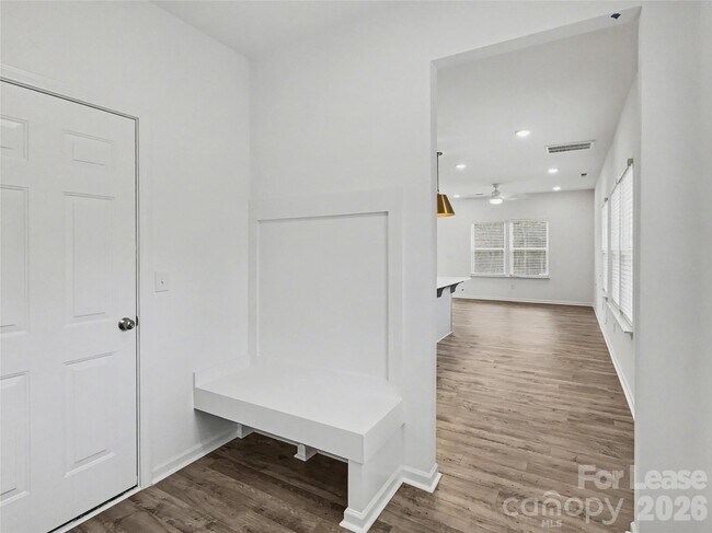 Photo - 1112 Condon St