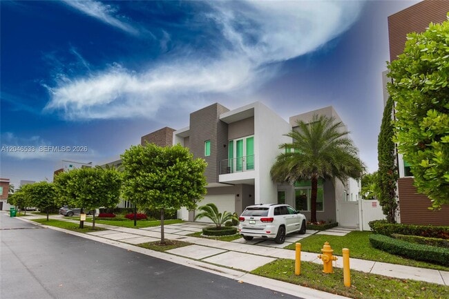 Photo - 10561 NW 68th Terrace