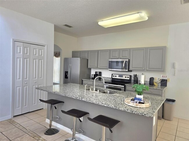 Photo - 1027 Balmoral Dr
