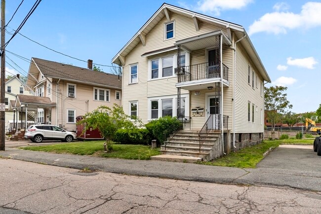 Photo - 33 Bigelow St Apartment Unit 1
