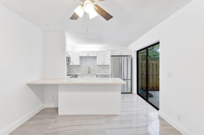 Photo - 1624 Forest Lakes Cir