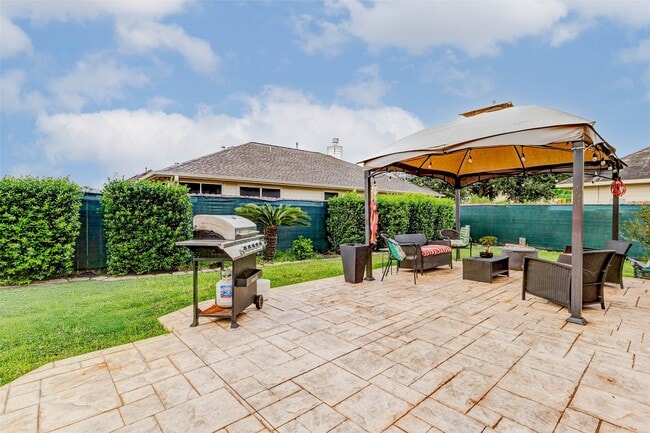 Photo - 19110 Canaras Ct