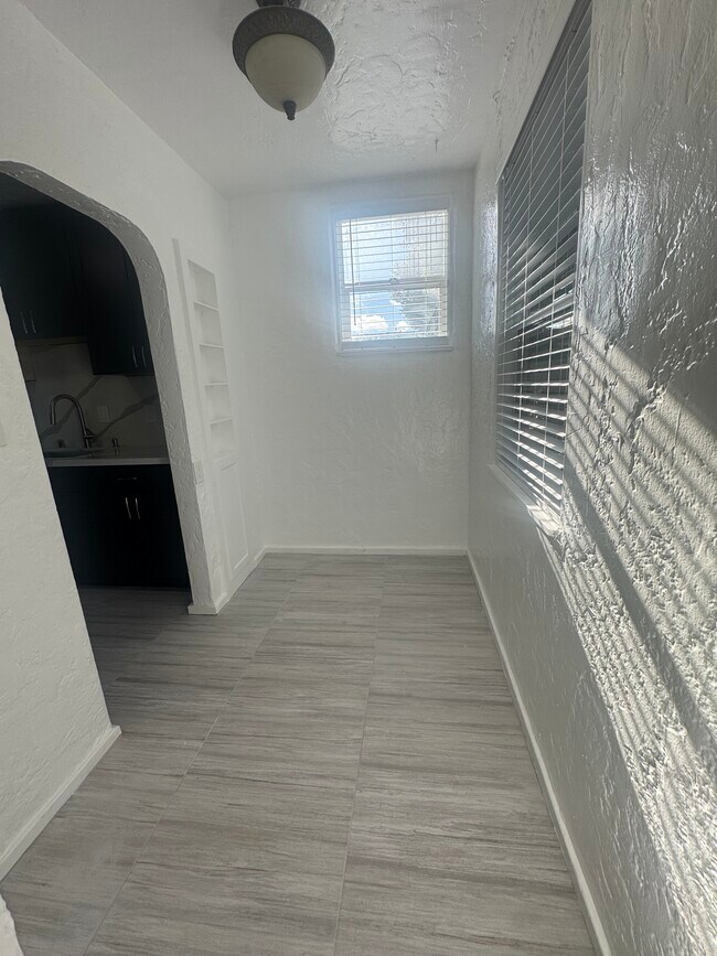 Photo - 245 Myrtle Rd Unit 1