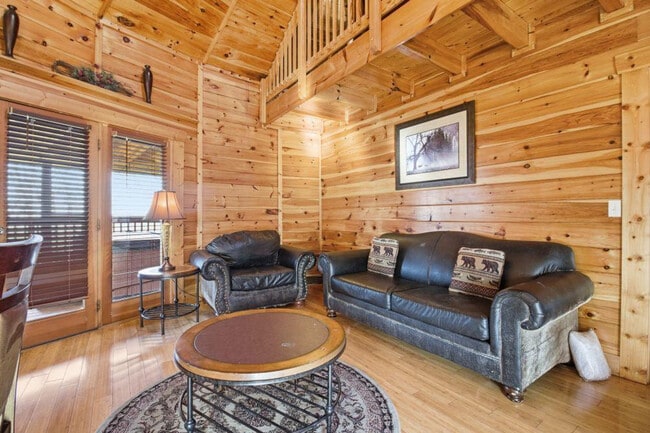 1080 Towering Oaks Dr Unit SI ID1373337P