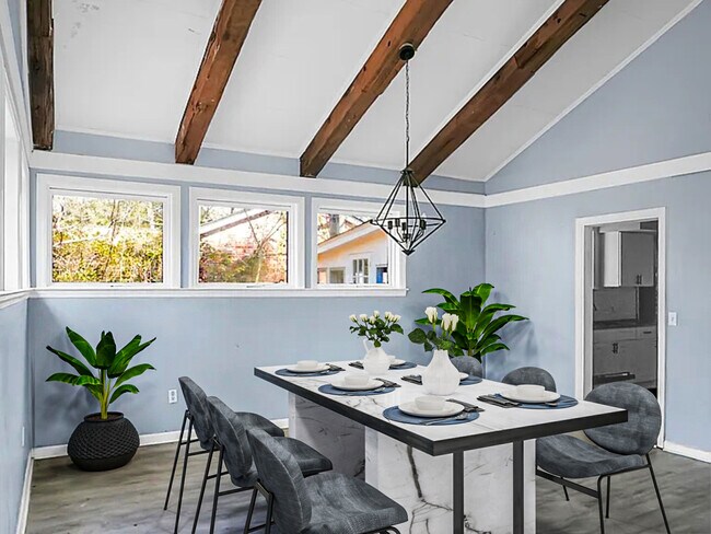 Photo - 407 Hayne St