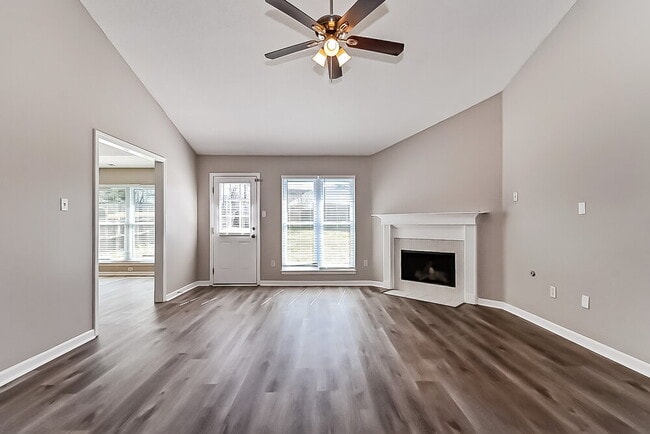 Photo - 1670 Timber Creek Dr