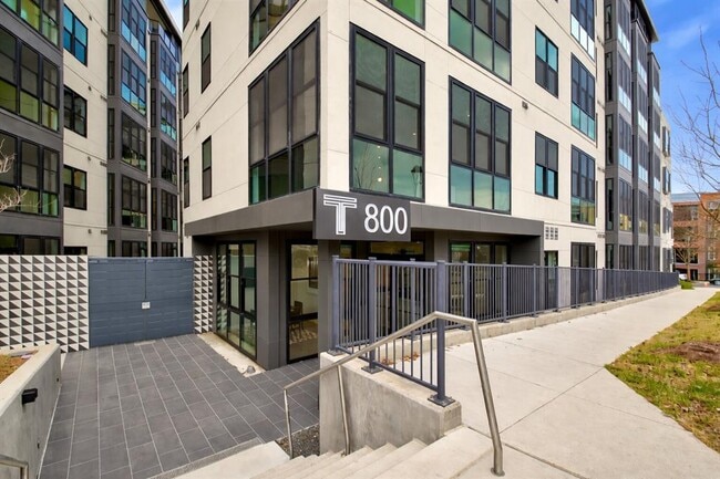 Photo - 800 Embassy Dr Unit 513