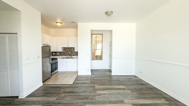 Photo - 317 S Homan Ave Unit 3E