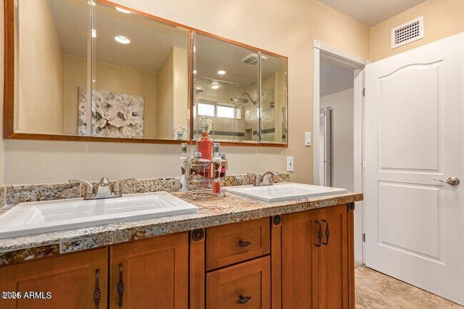 Photo - 2705 W Summit Pl