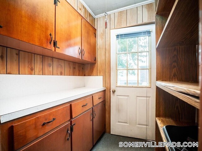 11 Eliot St Unit 2