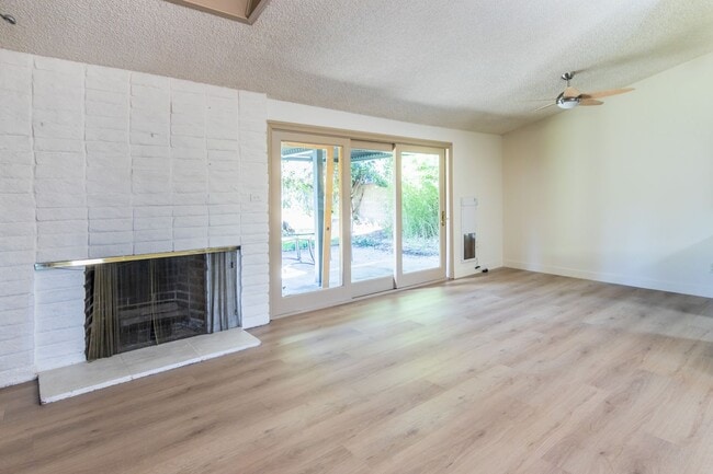 Photo - 9635 Gerald Ave