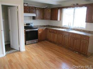 Photo - 323 Peninsula Blvd