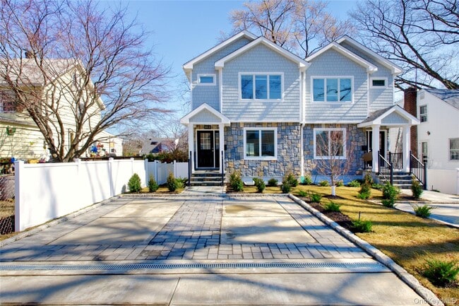 56 Kirkwood Rd