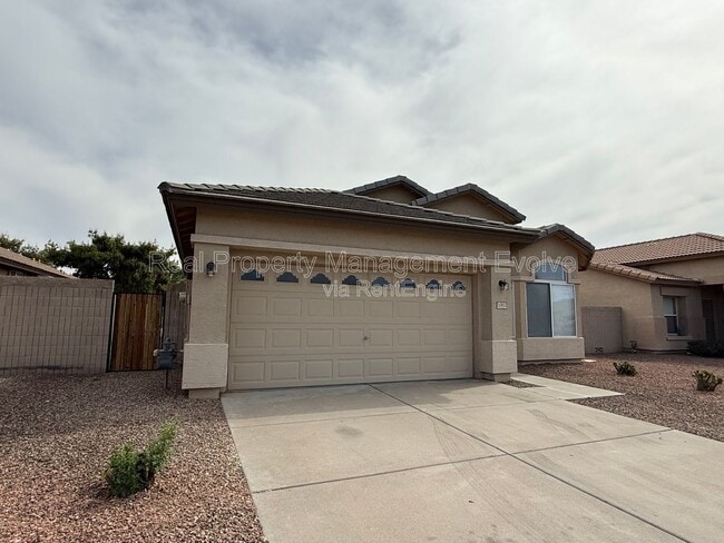 Photo - 11913 W Jackson St