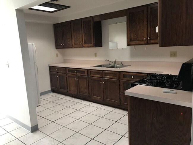 Photo - X-Large One Bedroom ground level apartment...