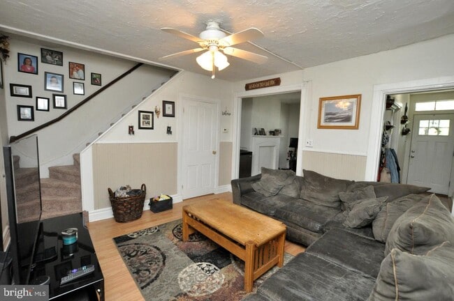 Photo - 196 Mill St Townhome