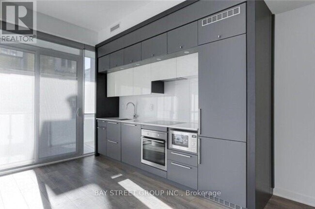 Photo - 15 Grenville St Unité 410