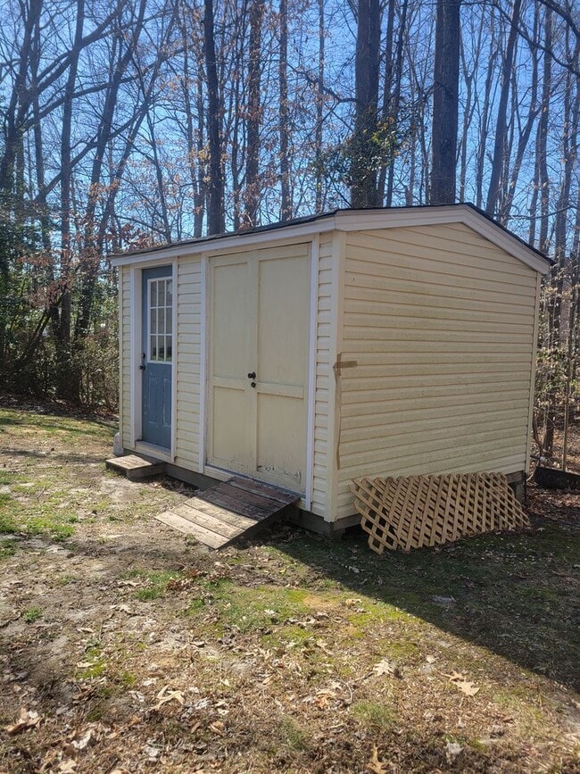 Photo - 3 bedroom, 2.5 bathrooms single family home