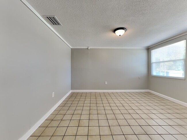 Photo - 5701 E 30th Ave