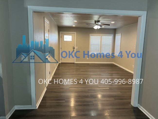 Photo - Save $300!  Contemporary 2 Bed Near I-44!