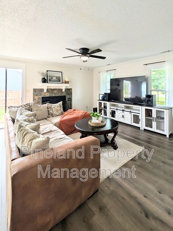 Photo - 501 Camden Rd