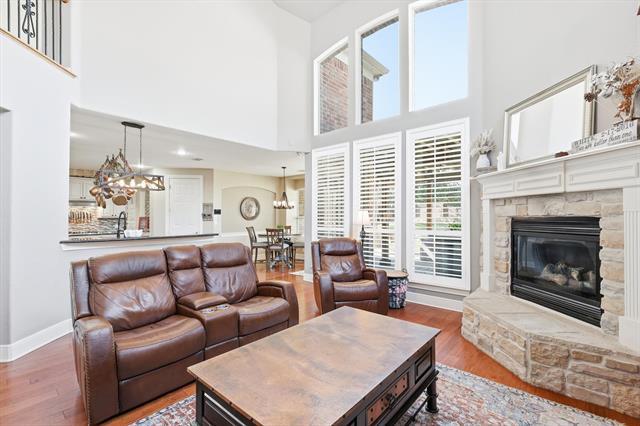 Photo - 841 Wind Brook Ln