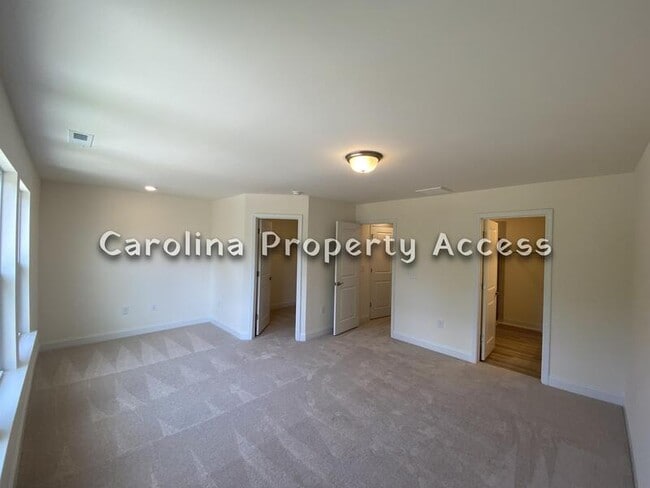 Photo - 130 Channel Drop Dr