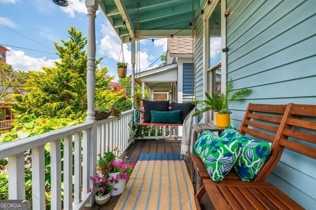 Photo - 154 Savannah St SE