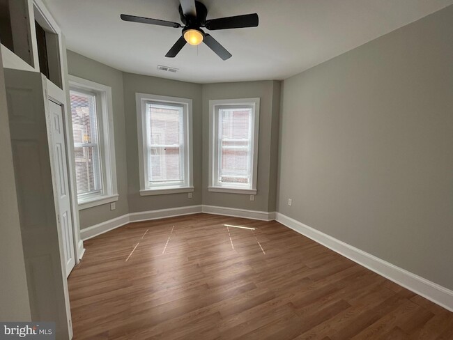 Photo - 853 Wynnewood Rd