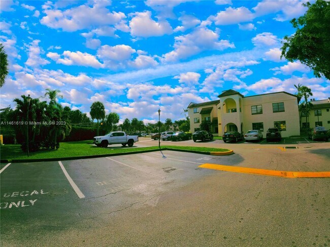 Photo - 8600 SW 149th Ave