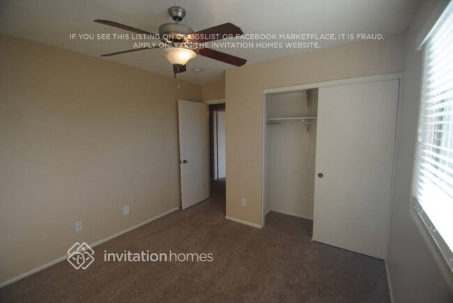 Photo - 37611 N Dena Dr